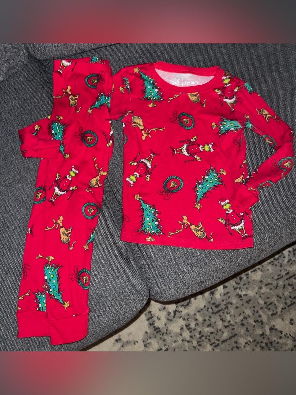 Carter's Red grinch pajamas